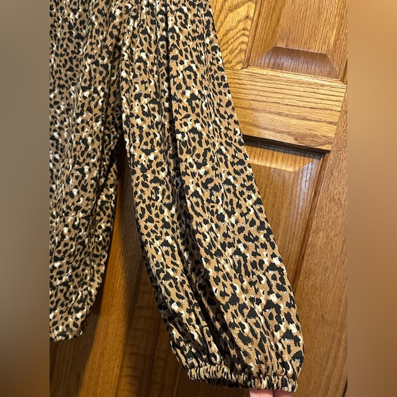Ava & Viv 2X Plus Size Animal Print Long Sleeve Top Blouse - Picture 3 of 6
